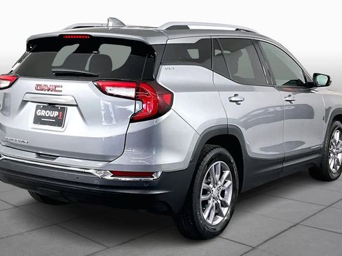 Used 2023 GMC Terrain SLT w/ Tech Package image 13