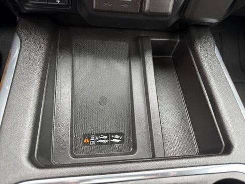 Used 2020 Chevrolet Silverado 2500 High Country w/ Z71 Off-Road Package AWD/4WD image 31