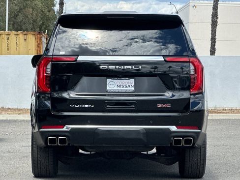 Used 2025 GMC Yukon Denali AWD/4WD image 5