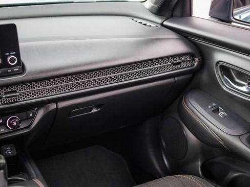 Used 2024 Honda HR-V Sport image 23