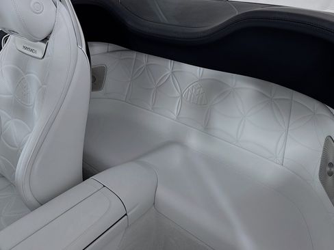 New 2026 Mercedes-Benz Maybach SL 680 image 8