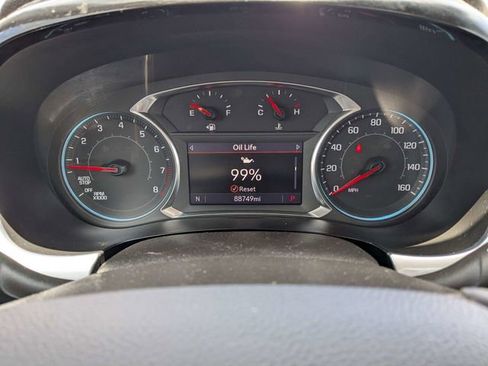 Used 2021 Chevrolet Traverse Premier w/ LPO, 'HIT The Road' Package FWD image 28
