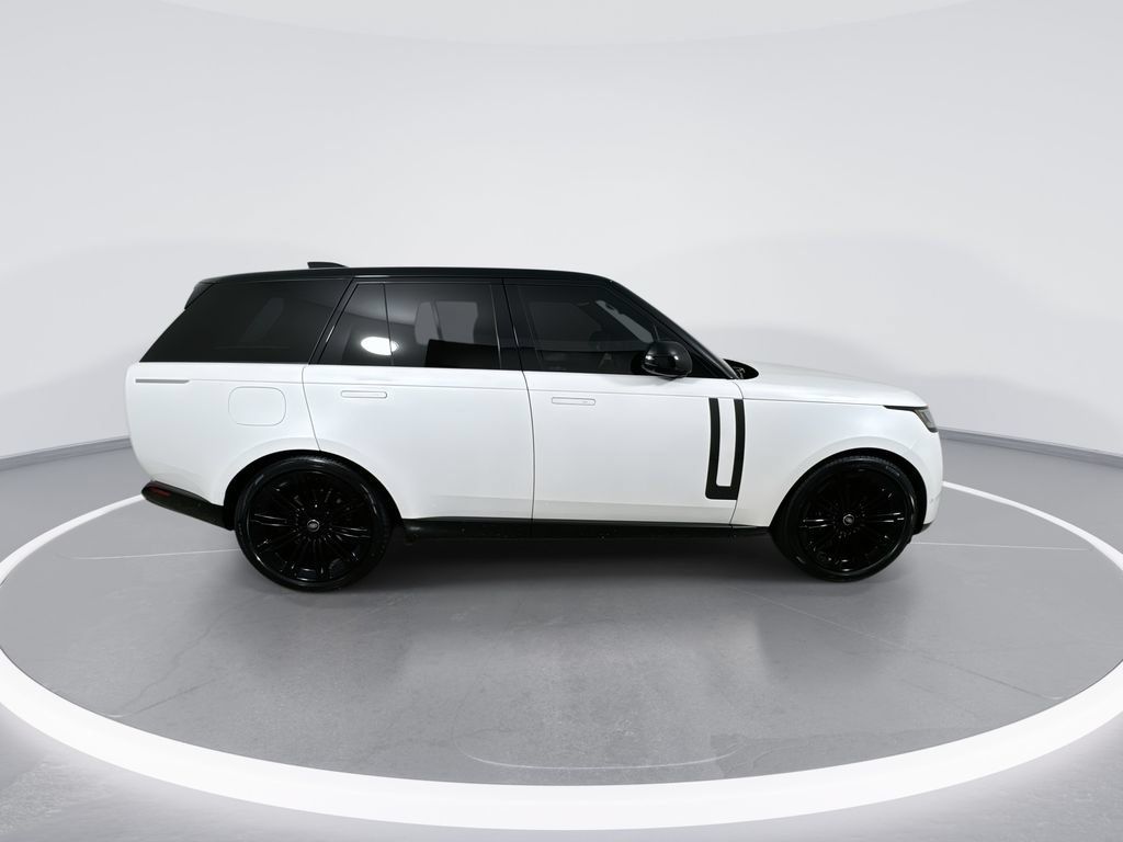 Used 2023 Land Rover Range Rover SE AWD/4WD image 9