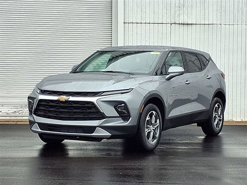 New 2026 Chevrolet Blazer LT image 1