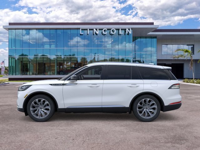 New 2026 Lincoln Aviator Reserve RWD image 3