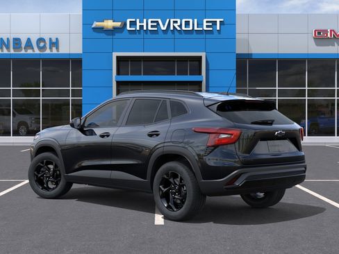 New 2026 Chevrolet Trax LT FWD image 3