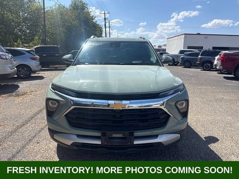 Used 2025 Chevrolet TrailBlazer LT FWD image 7