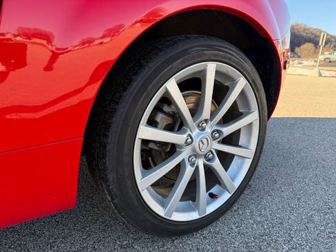 Used 2007 MAZDA MX-5 Miata Grand Touring w/ Suspension Pkg image 10