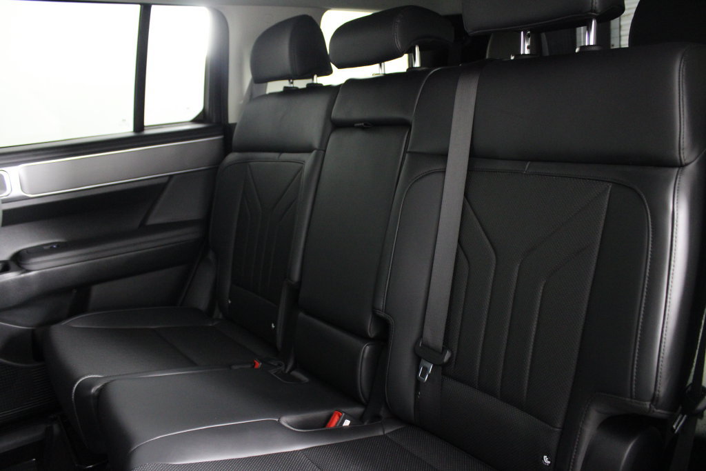 Certified 2025 Hyundai Santa Fe SEL FWD image 21