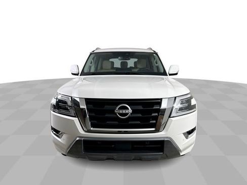 Used 2024 Nissan Armada SV w/ Cargo Package AWD/4WD image 3
