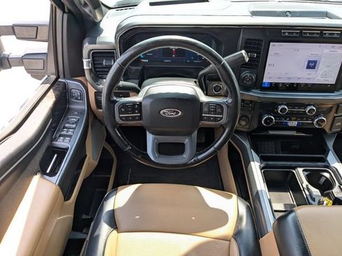 Used 2024 Ford F350 Lariat w/ Lariat Ultimate Package AWD/4WD image 14