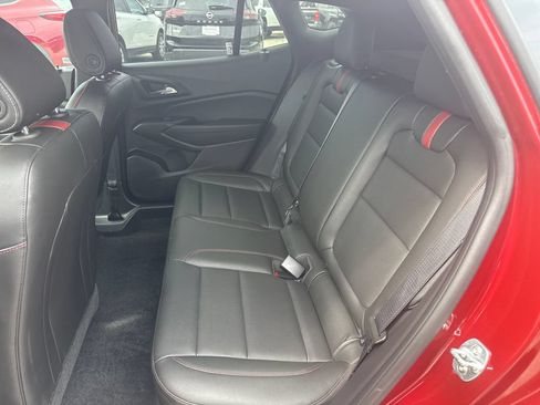 Used 2025 Chevrolet Trax RS w/ Driver Confidence Package FWD image 14