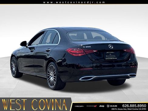 Used 2025 Mercedes-Benz C 300 Sedan image 8