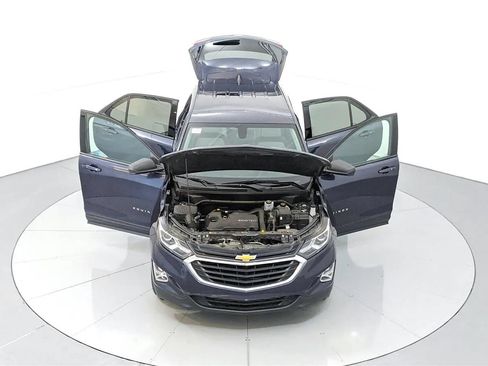 Used 2019 Chevrolet Equinox LS w/ LS Convenience Package FWD image 40