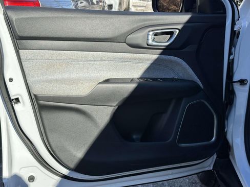 Used 2022 Jeep Compass Latitude w/ Convenience Group image 17