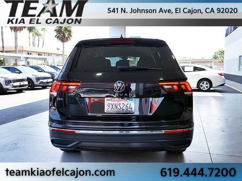 Used 2023 Volkswagen Tiguan SE FWD image 8