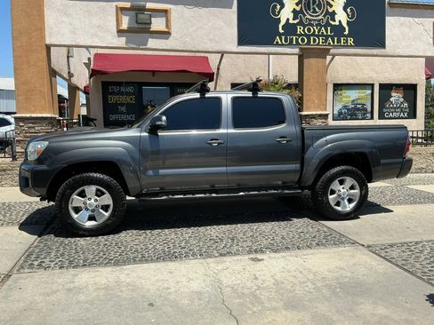 Used 2014 Toyota Tacoma PreRunner RWD image 8