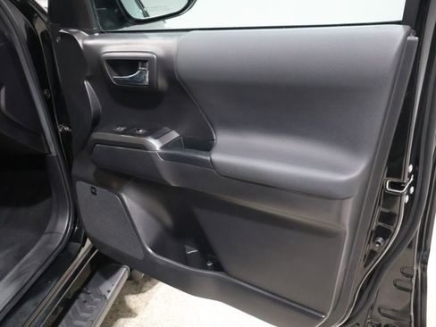 Used 2023 Toyota Tacoma TRD Sport image 24