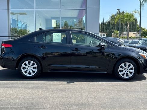 Certified 2026 Toyota Corolla LE w/ Carpet Mat Package (TMS) FWD image 4
