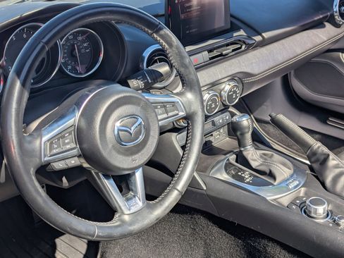 Used 2023 MAZDA MX-5 Miata Grand Touring image 12