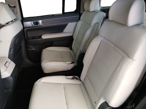 New 2026 Hyundai Santa Fe Limited FWD image 13