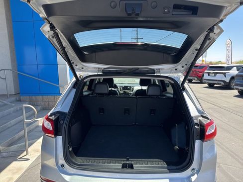 Used 2021 Chevrolet Equinox Premier FWD image 7