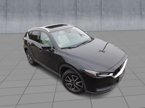 Used 2017 MAZDA CX-5 Grand Touring AWD/4WD image 2