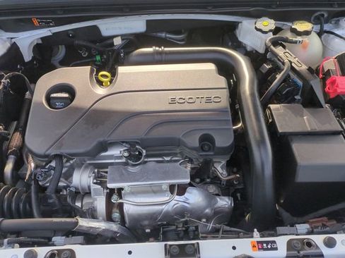 Used 2024 Chevrolet Malibu LT FWD image 37