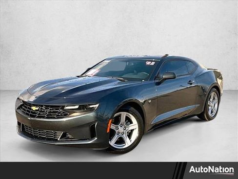 Used 2022 Chevrolet Camaro LT w/ Technology Package image 1