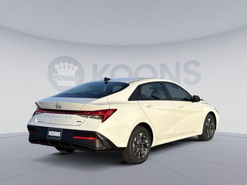 New 2026 Hyundai Elantra Blue w/ Cargo Package image 7