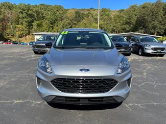 Used 2022 Ford Escape SE w/ SE Sport Appearance Package video 2