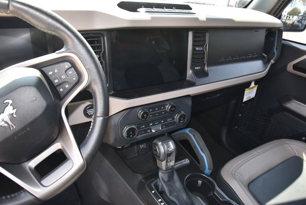 Used 2022 Ford Bronco Wildtrak AWD/4WD image 8