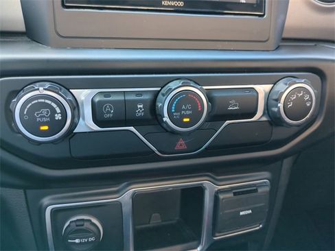 Used 2021 Jeep Wrangler Sport image 25