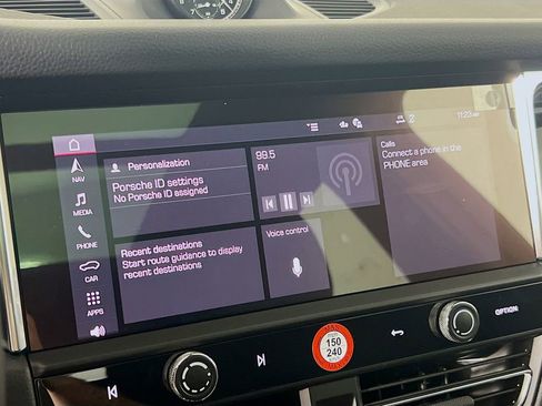 New 2026 Porsche Macan image 15