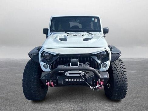 Used 2016 Jeep Wrangler Unlimited Rubicon AWD/4WD image 4
