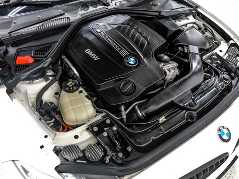 Used 2016 BMW M235i xDrive Coupe image 52