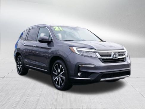 Used 2021 Honda Pilot Touring image 9