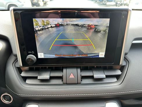Used 2025 Toyota RAV4 XLE w/ Convenience Package image 16