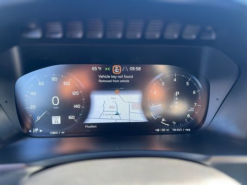 Used 2016 Volvo XC90 T6 Inscription w/ Vision Package image 35