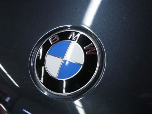 Used 2020 BMW X5 xDrive40i w/ M Sport Package image 31