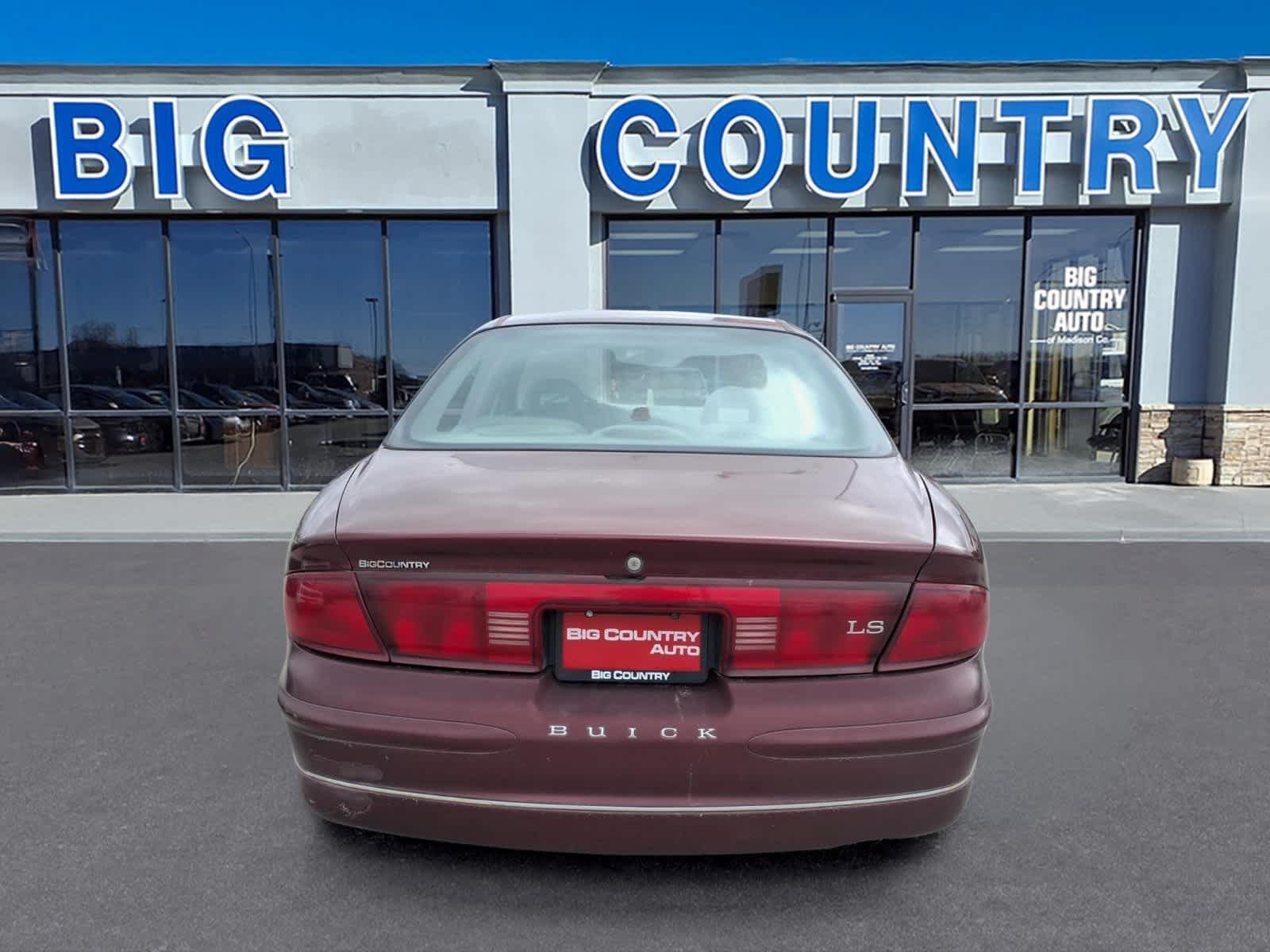 Used 2000 Buick Regal LS w/ Prestige Pkg FWD image 6