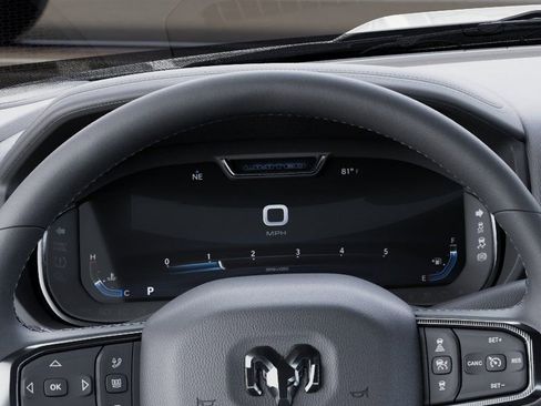 New 2026 RAM 2500 Limited AWD/4WD image 17