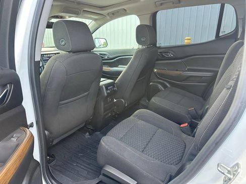 Used 2019 GMC Acadia SLE w/ Driver Alert Package I image 13