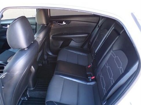 Used 2022 Kia Forte GT-Line w/ GT-Line Premium Package FWD image 18