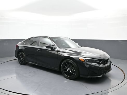 Certified 2025 Honda Civic Sport image 4