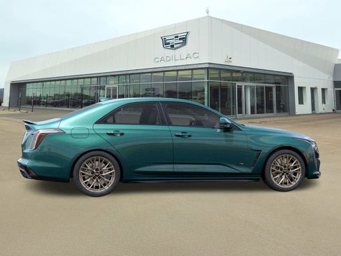 New 2026 Cadillac CT4 V Blackwing image 5