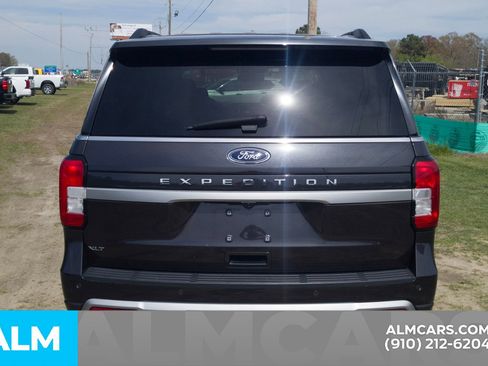Used 2024 Ford Expedition XLT RWD image 7
