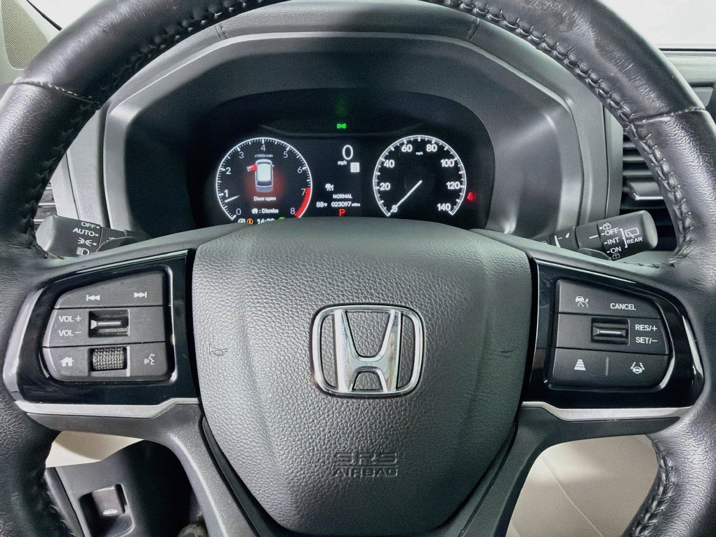 Used 2025 Honda Odyssey EX-L image 16