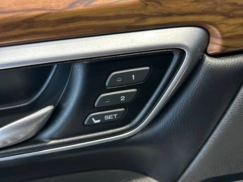 Used 2018 Honda CR-V EX-L image 10