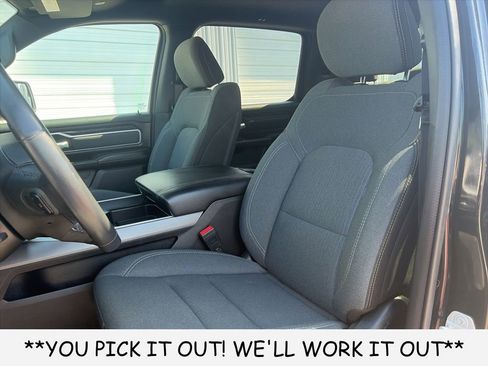 Used 2022 RAM 1500 Big Horn AWD/4WD image 10